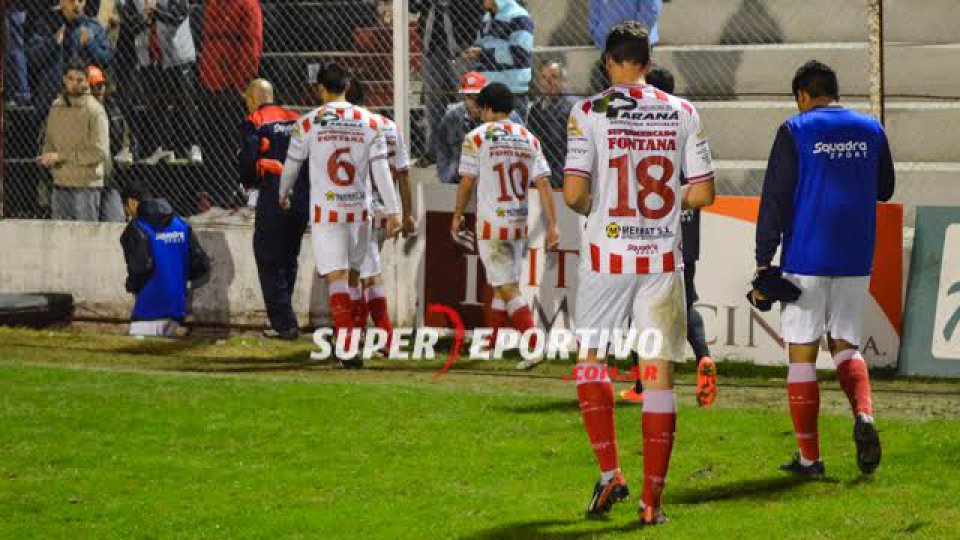All Boys se llevó una victoria ante el Decano en el Mutio.