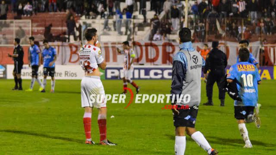 All Boys se llevó una victoria ante el Decano en el Mutio.
