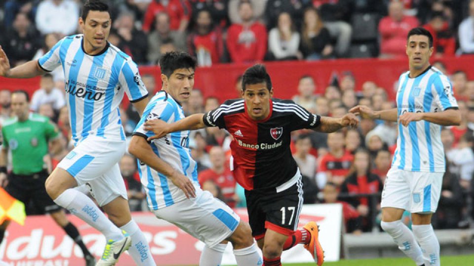 Fue 3-0, en el debut de Lucas Bernardi como DT de la Lepra.