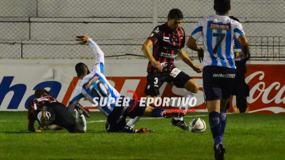 Patronato superó a Gimnasia de Jujuy por 2-0.