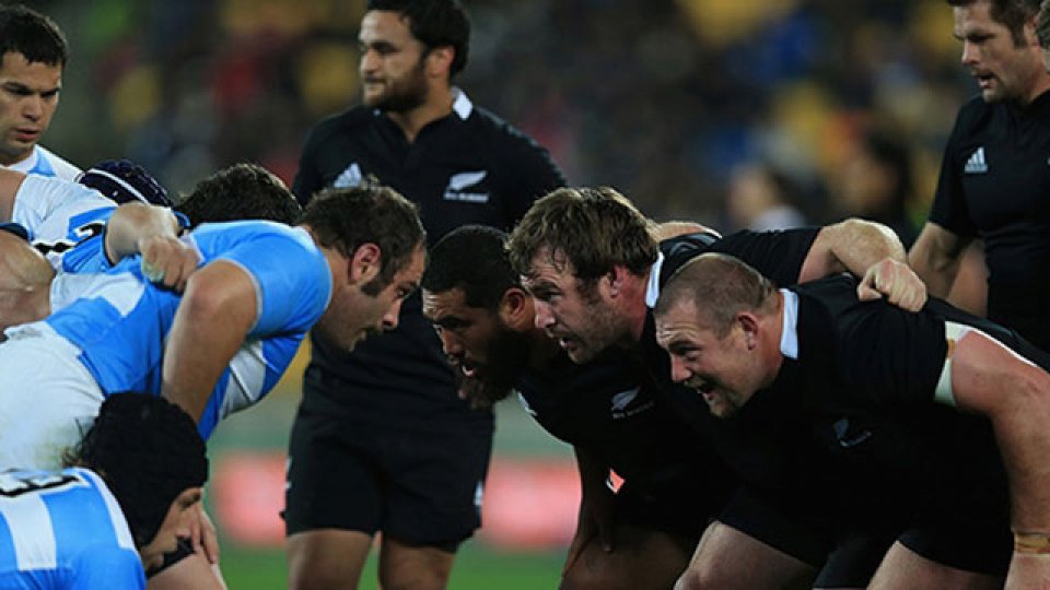 Los Pumas perdieron con los All Blacks en el inicio del Championship.