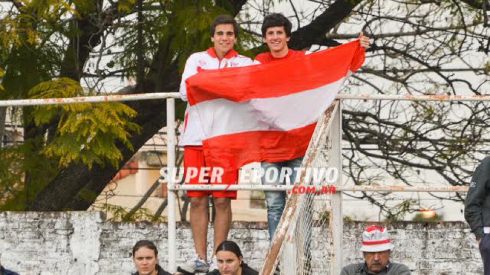 Las postales de la derrota del Decano ante Douglas Haig.
