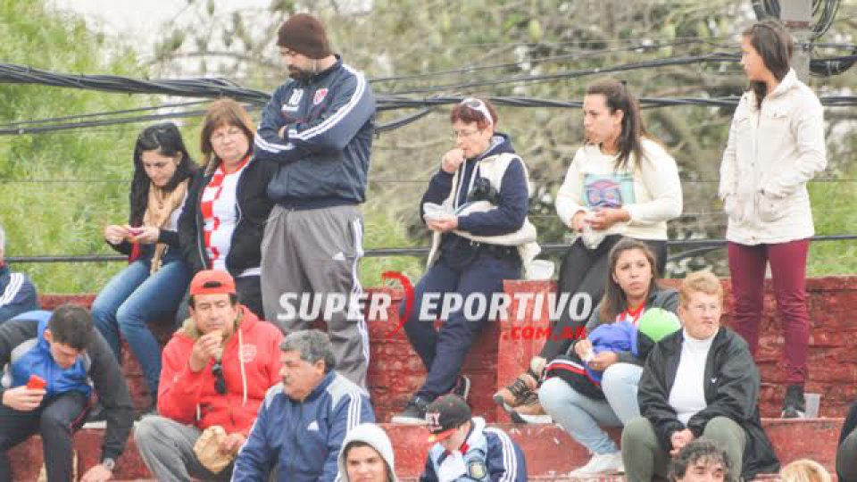 Las postales de la derrota del Decano ante Douglas Haig.