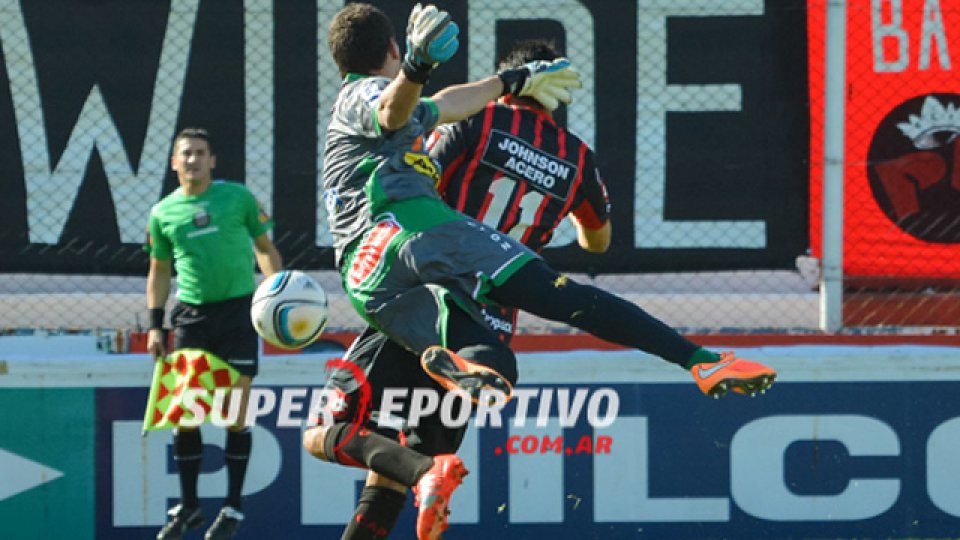Patronato 3 Sp Belgrano 0.