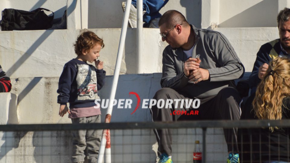 El equipo cumplió en la cancha y la gente acompañó desde las tribunas.