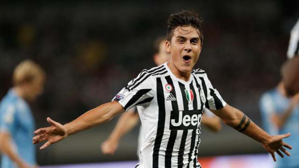 Dybala hizo olvidar a Tevez con un gol y la Juve alzó el título ante la Lazzio. Dybala hizo olvidar a Tevez con un gol y la Juve alzó el título ante la Lazzio.