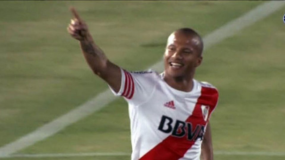 Sánchez puso en ventaja a River en Japón.