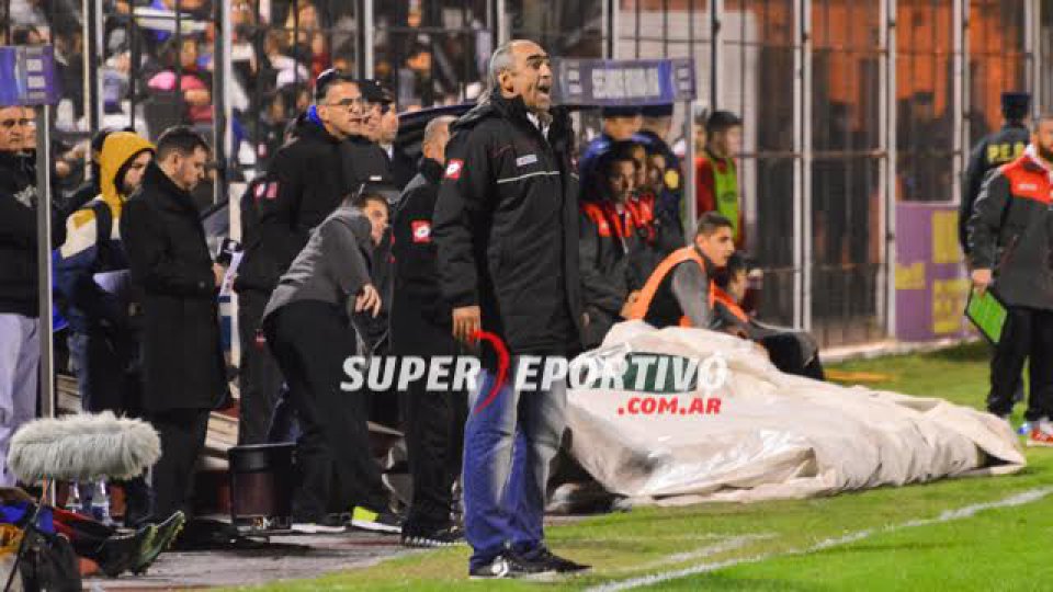 El Santo pero se quedó con triunfazo por 2-1.