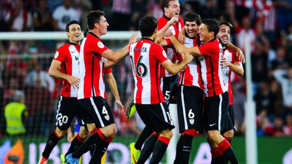 Enorme triunfo del Bilbao ante un pobre Barcelona.