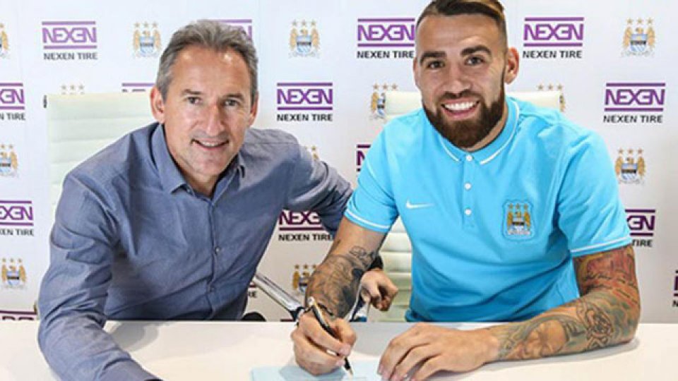 El Manchester City hizo oficial hoy la contratación de Nicolás Otamendi.