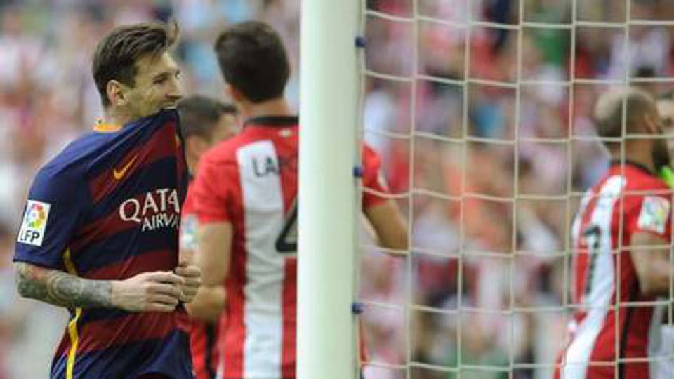 Messi sacó un remate muy anunciado que atajó Iraizoz.