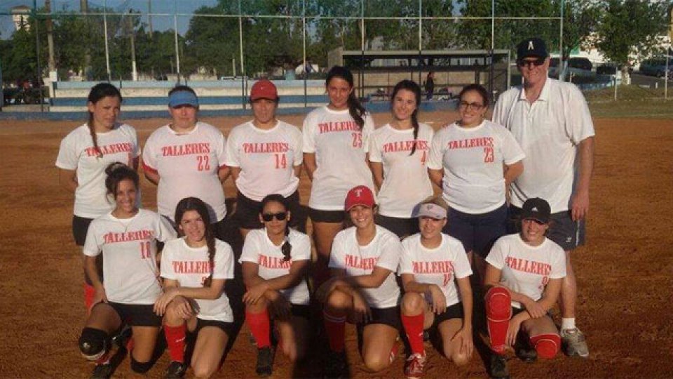 Las chicas de Talleres, juntas por la causa.