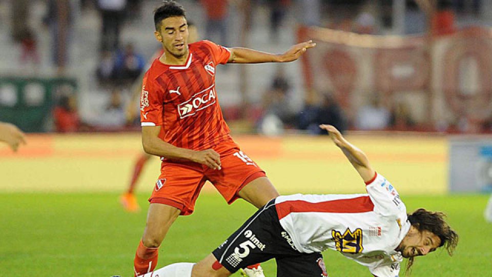 Huracán e Independiente empataron en Parque Patricios.