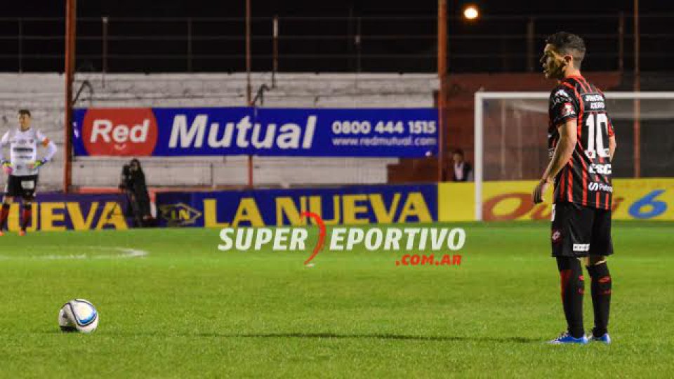 El equipo de Iván Delfino continúa como único líder del torneo.