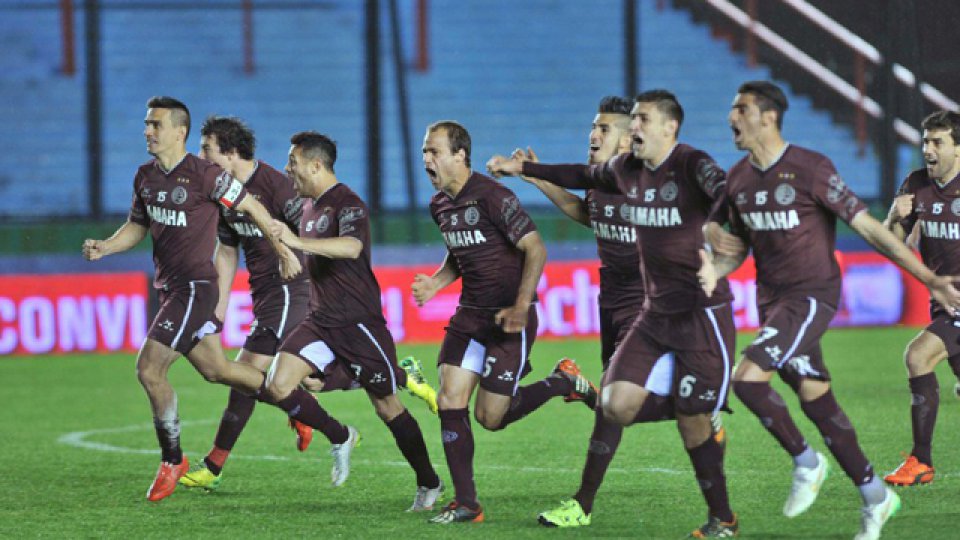 Lanús fue el que mejor fútbol desarrolló y se quedó con la clasificación.