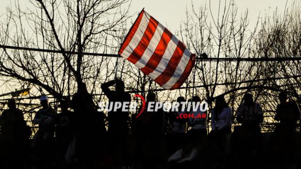 Las postales de la victoria de Atlético Paraná en el Pedro Mutio
