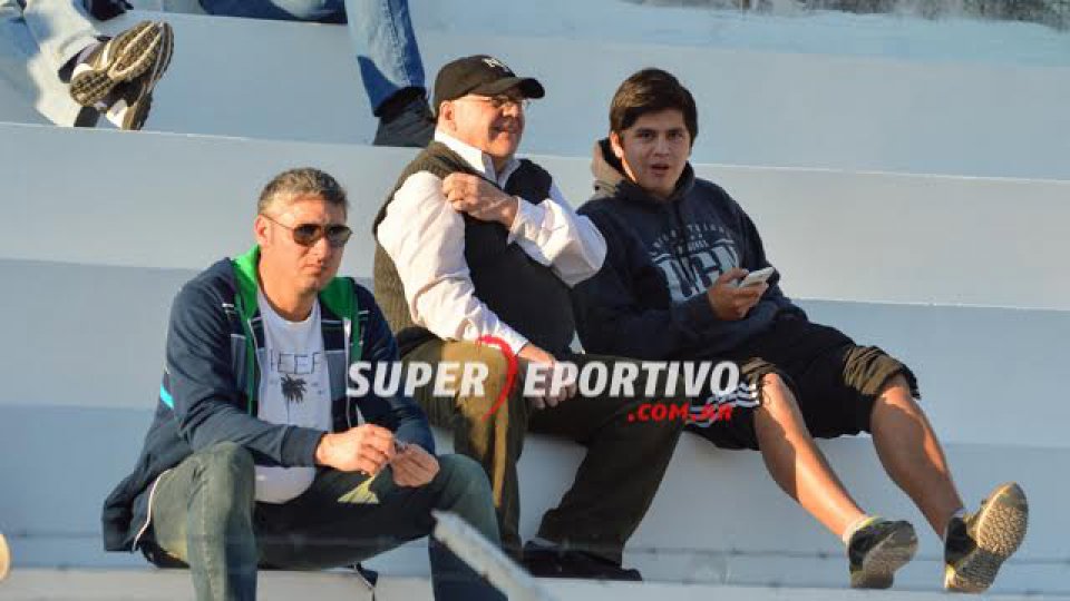 Las postales de la victoria de Atlético Paraná en el Pedro Mutio