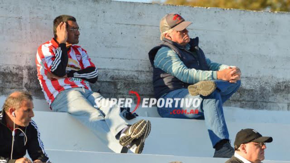 Las postales de la victoria de Atlético Paraná en el Pedro Mutio