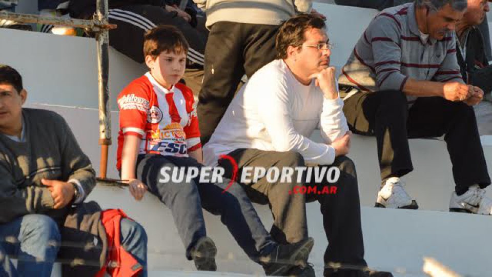 Las postales de la victoria de Atlético Paraná en el Pedro Mutio