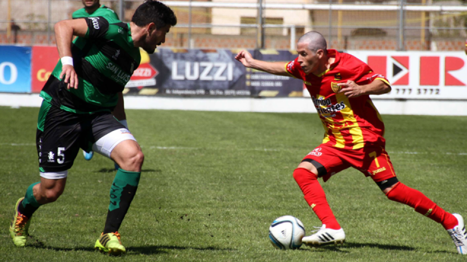 El talense Nicolás Silva, figura de Boca Unidos de Corrientes.