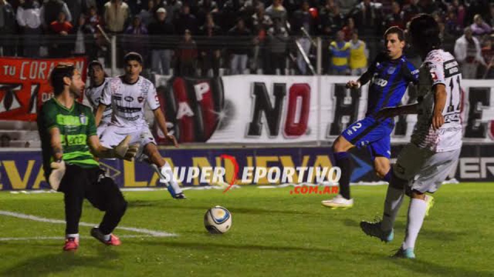 Patronato y Atlético Tucumán igualaron 0-0.