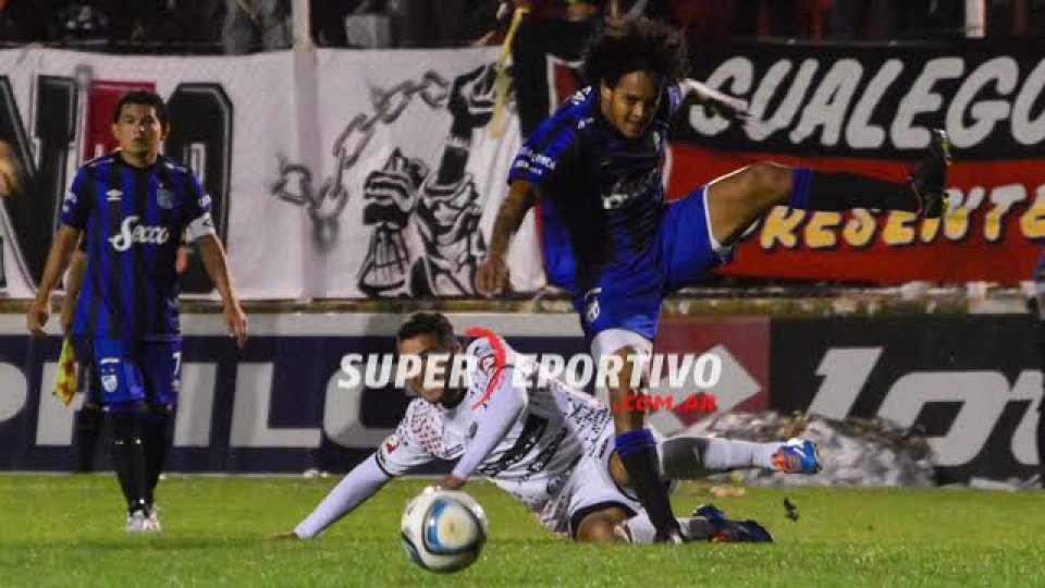 Patronato y Atlético Tucumán igualaron 0-0.