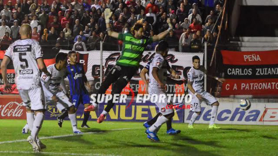 Patronato y Atlético Tucumán igualaron 0-0.