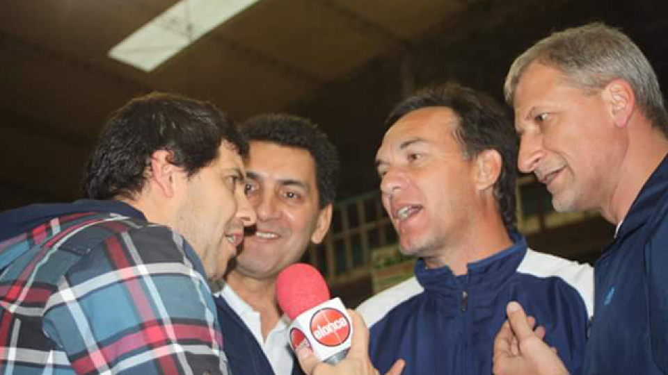 Tres ex compañeroos del Glorioso Atenas, en diálogo con el ELONCE.