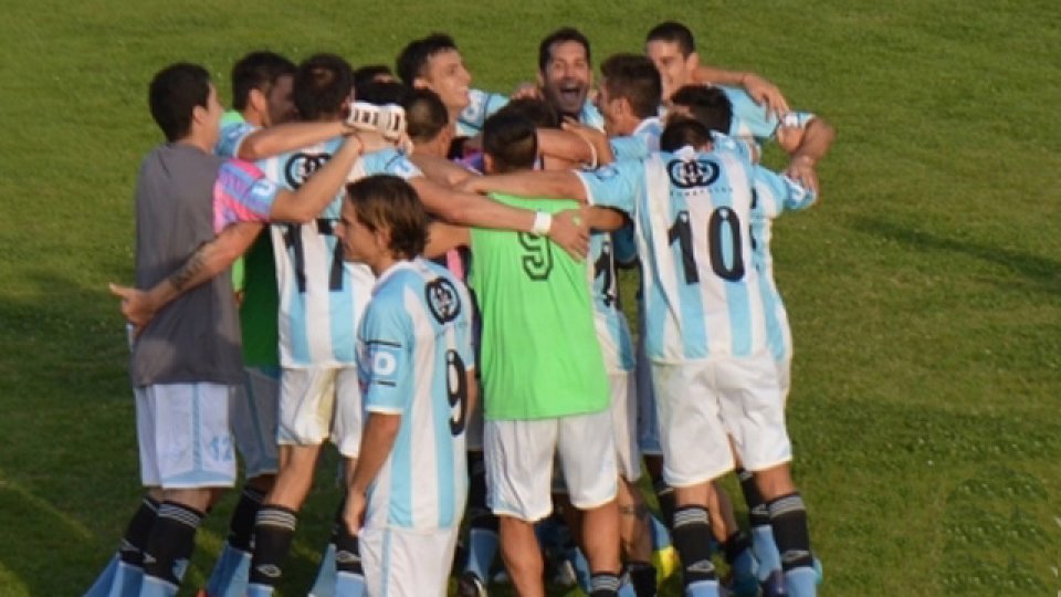 Belgrano logró alzarse con la victoria en la última jugada del partido.