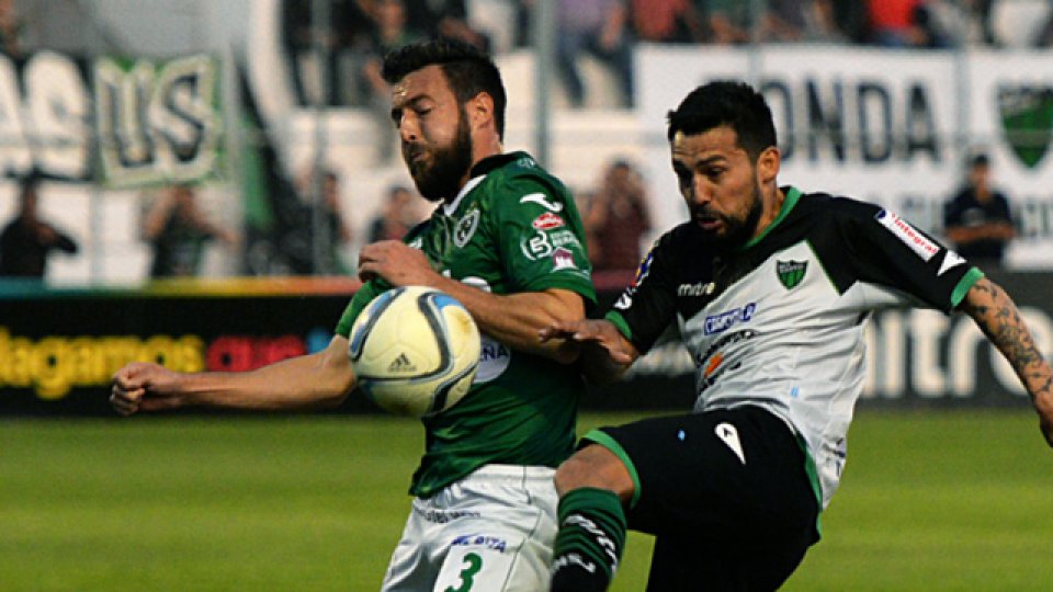 Sarmiento se aseguró la permanencia en Primera por una temporada más.