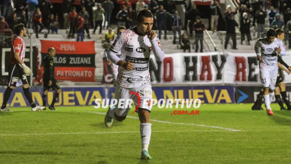El Rojinegro mantiene la diferencia con el líder Atlético Tucumán.