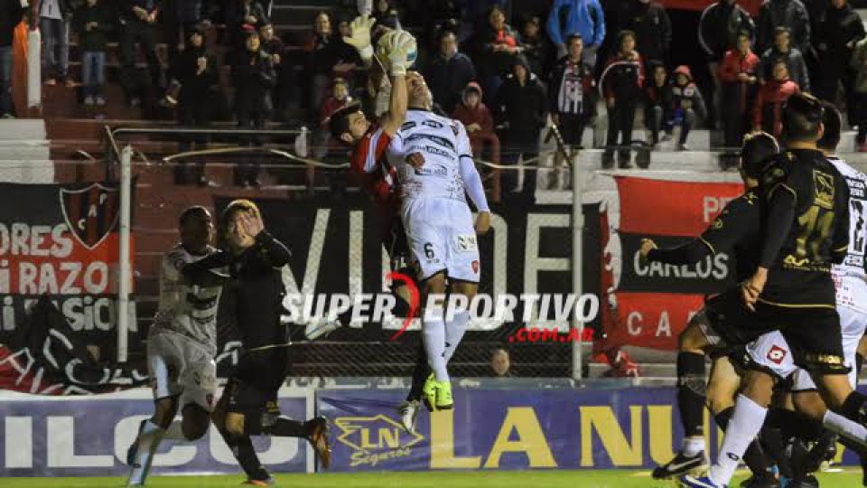 El Rojinegro mantiene la diferencia con el líder Atlético Tucumán.