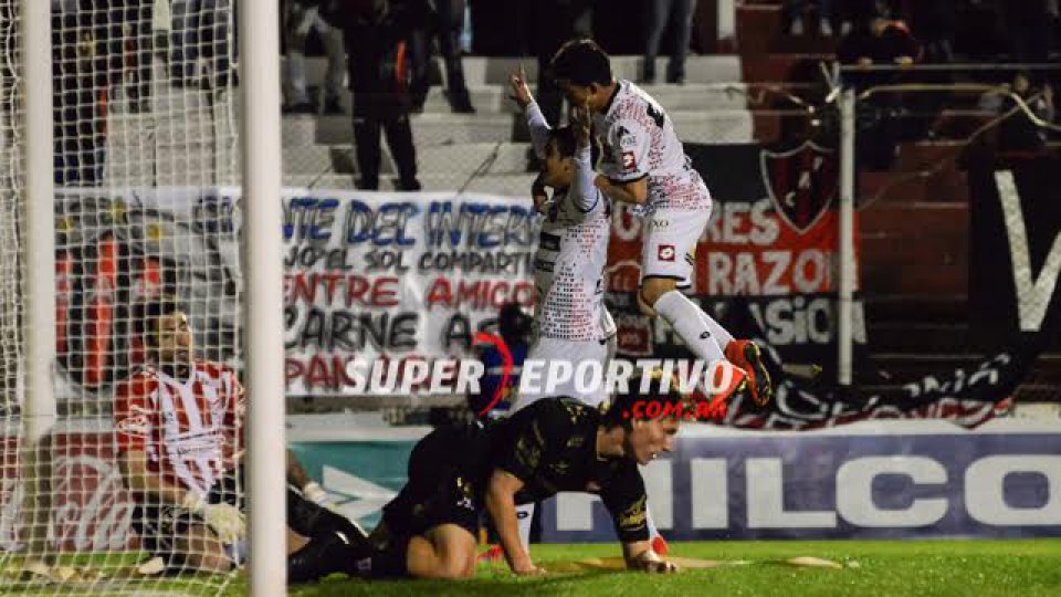 El Rojinegro mantiene la diferencia con el líder Atlético Tucumán.