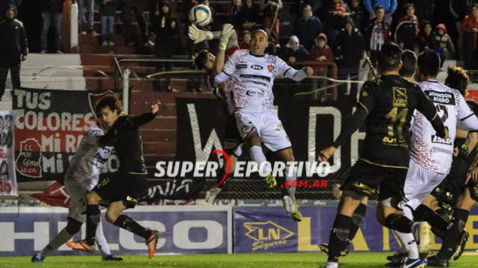 El Rojinegro mantiene la diferencia con el líder Atlético Tucumán.