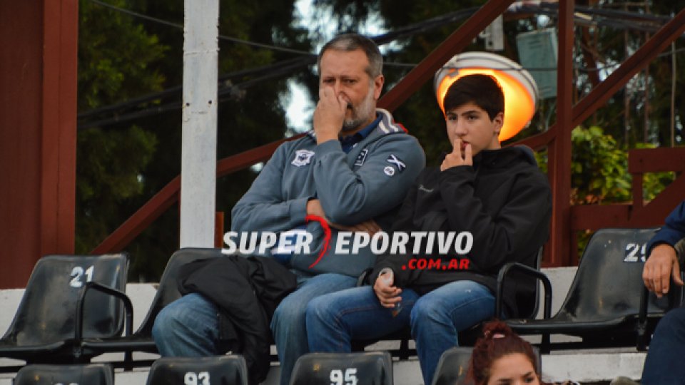 Los hinchas de Patronato acompañaron al equipo en la gran victoria ante Chaca.