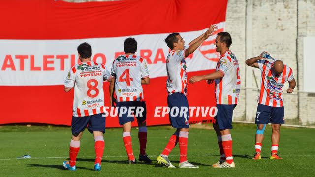Atlético Paraná derrotó a Gimnasia.