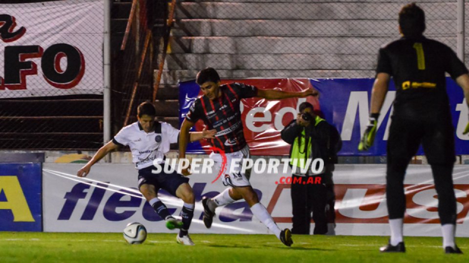 Patronato ganó y mantiene la ilusión por el ascenso directo.