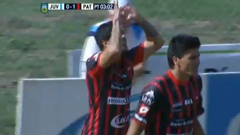 Jara puso el 1-0 en el inicio del partido.