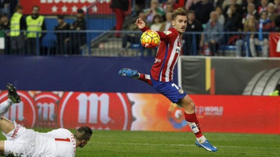 El Atlético Madrid del Cholo venció con lo justo al Sporting Gijón.