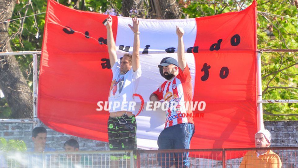 El Decano se despidió de su gente con un empate en ante el Ferroviario.