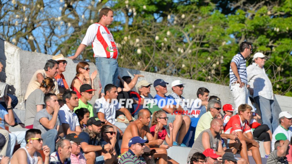 El Decano se despidió de su gente con un empate en ante el Ferroviario.