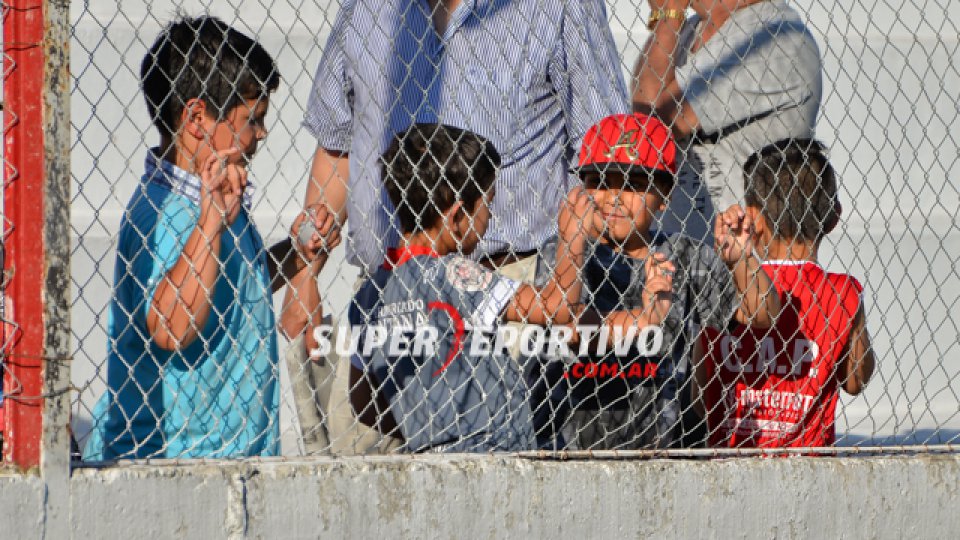 El Decano se despidió de su gente con un empate en ante el Ferroviario.