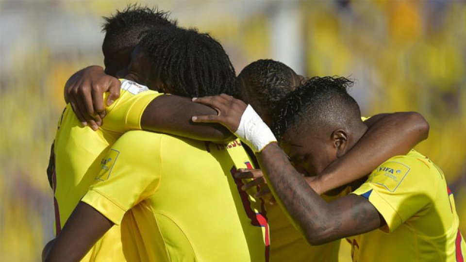 El Tri se quedó con el duelo entre dos de los líderes.