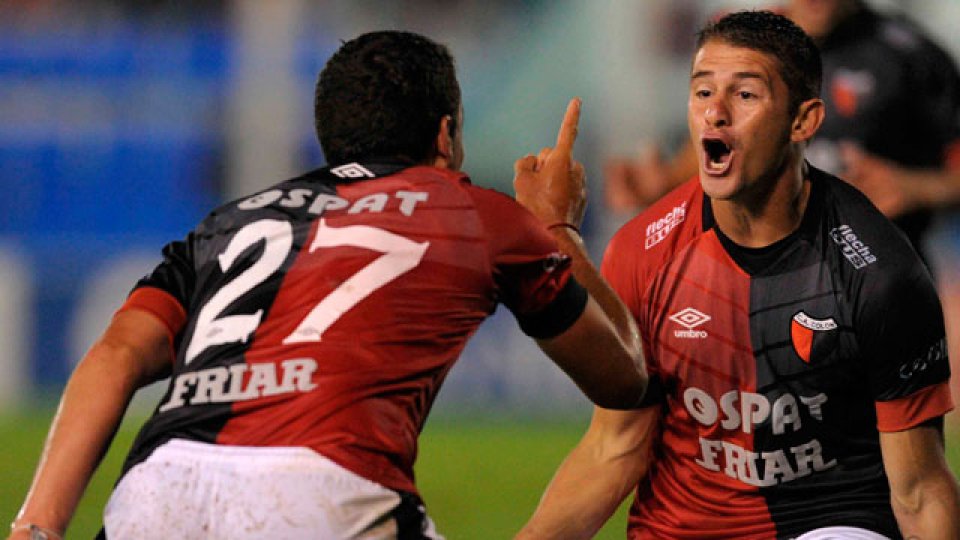 Colón eliminó a Tigre.