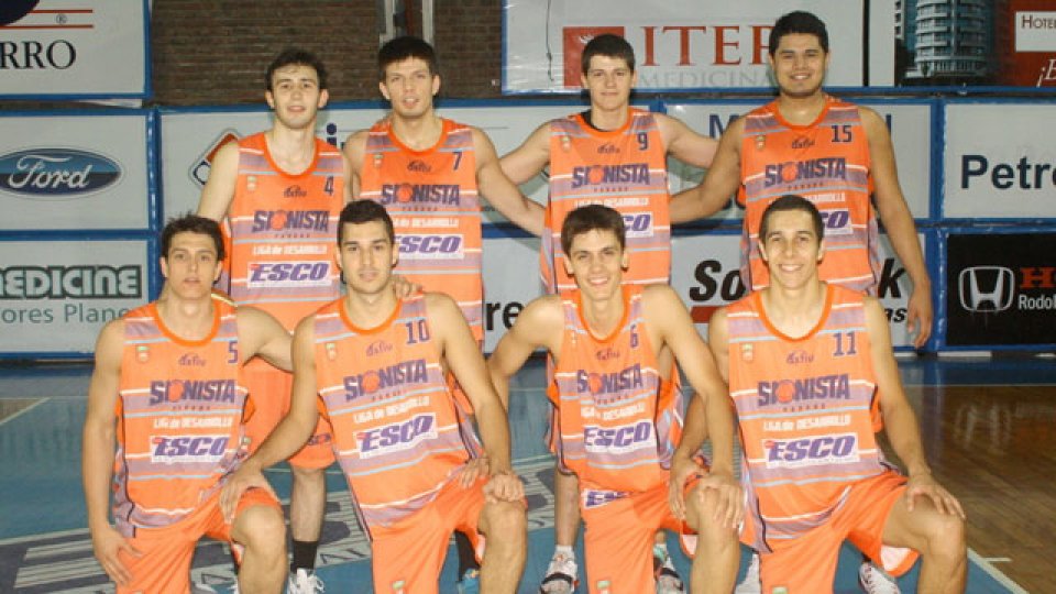 Sionista retuvo la corona APB. (Foto: Prensa APB)