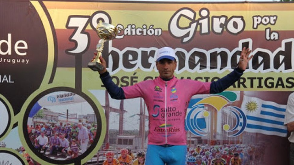 Jorge Bravo lidera en Giro entre Argentina y Uruguay.