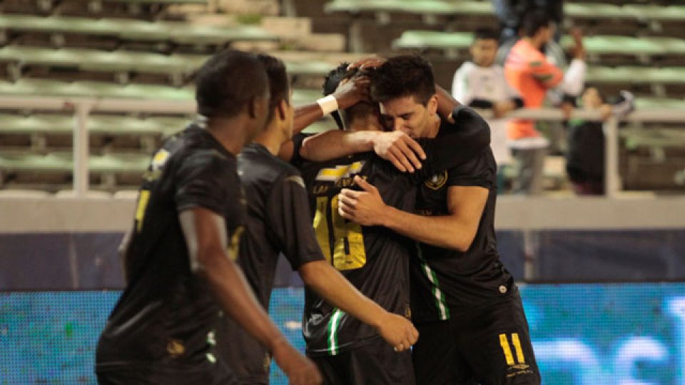 Banfield le ganó a Aldosivi en Mar del Plata. Banfield le ganó a Aldosivi en Mar del Plata.