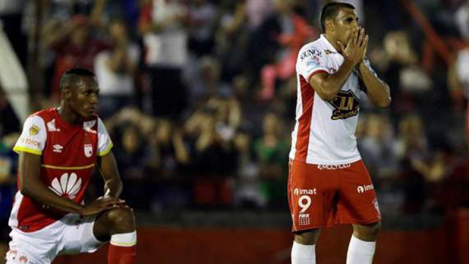 Huracán no hizo un buen partido frente a los Cardenales.