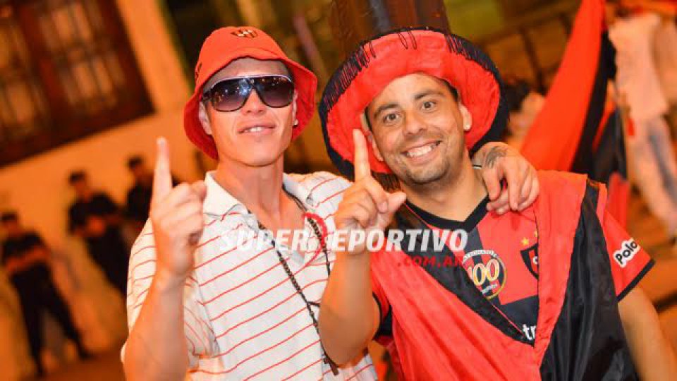 El plantel y sus hinchas festejaron en la Catedral