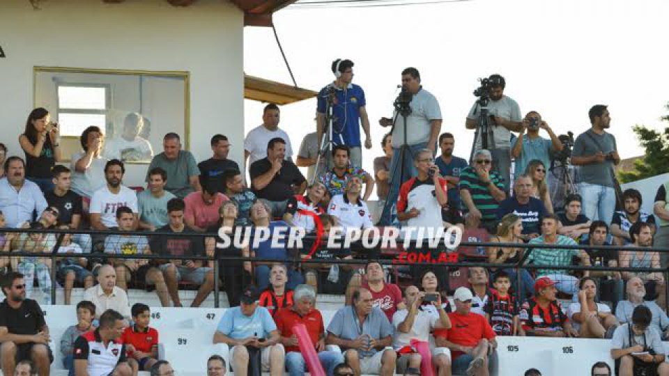 Las postales de una jornada inolvidable para el fútbol entrerriano.